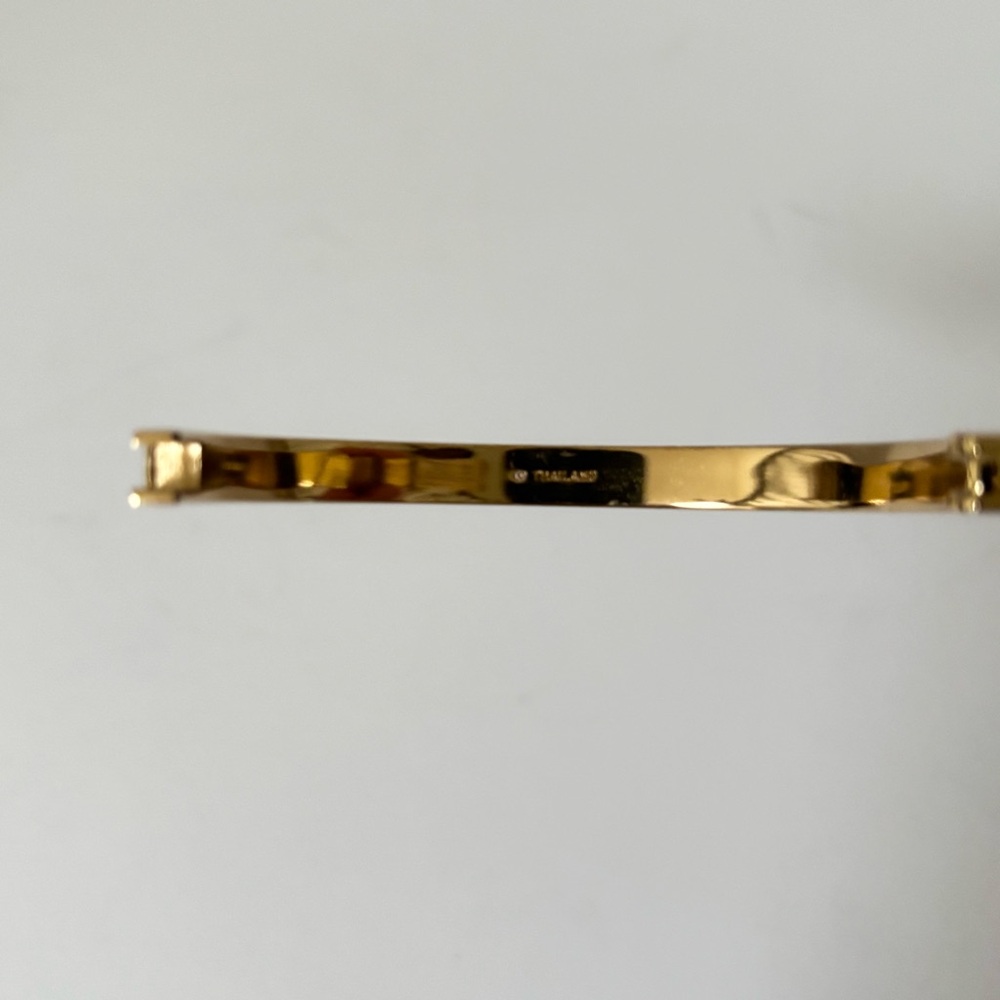 Coach Signature C Bangle Logo Statement Bracelet Enamel Hinged Pink Red Gold - Picture 8 of 9